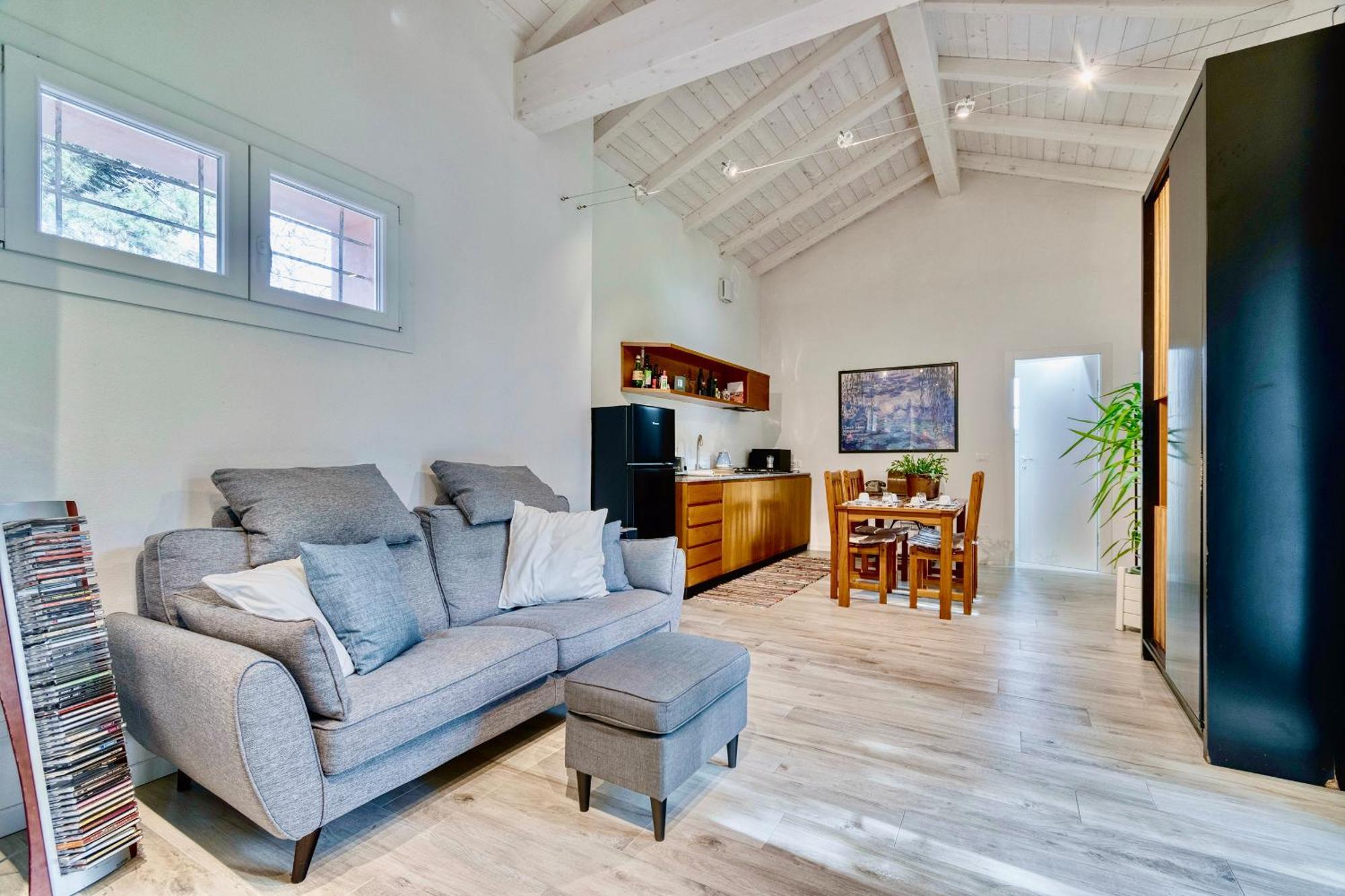 Loft Con Vigna Sui Colli Bolognesi - Villa Govi Pancaldi サン・ラッザロ・ディ・サーヴェナ エクステリア 写真